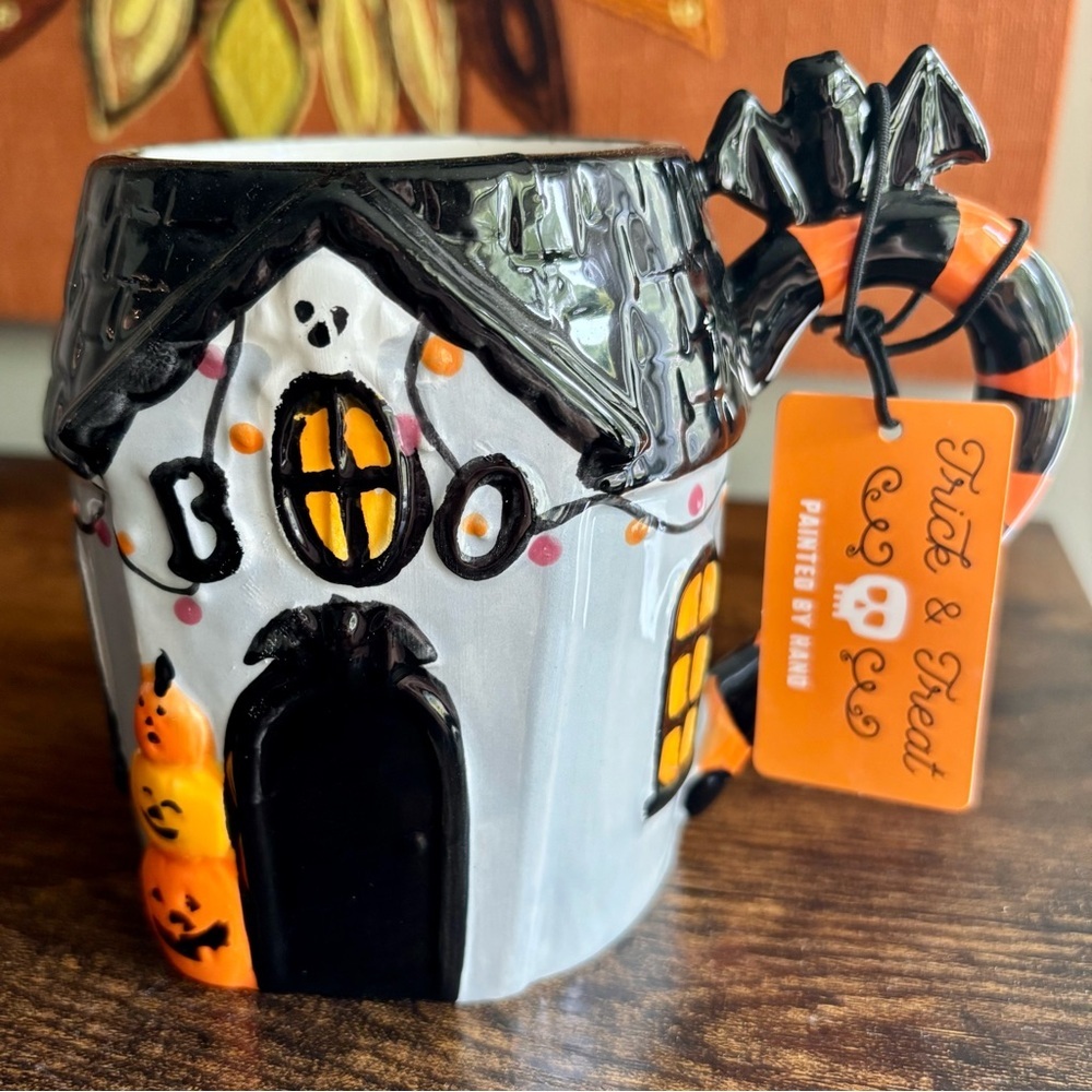 Halloween| Boutique Fall Handmade Ceramic Haunted House Boo! Mug Brand NEW!
